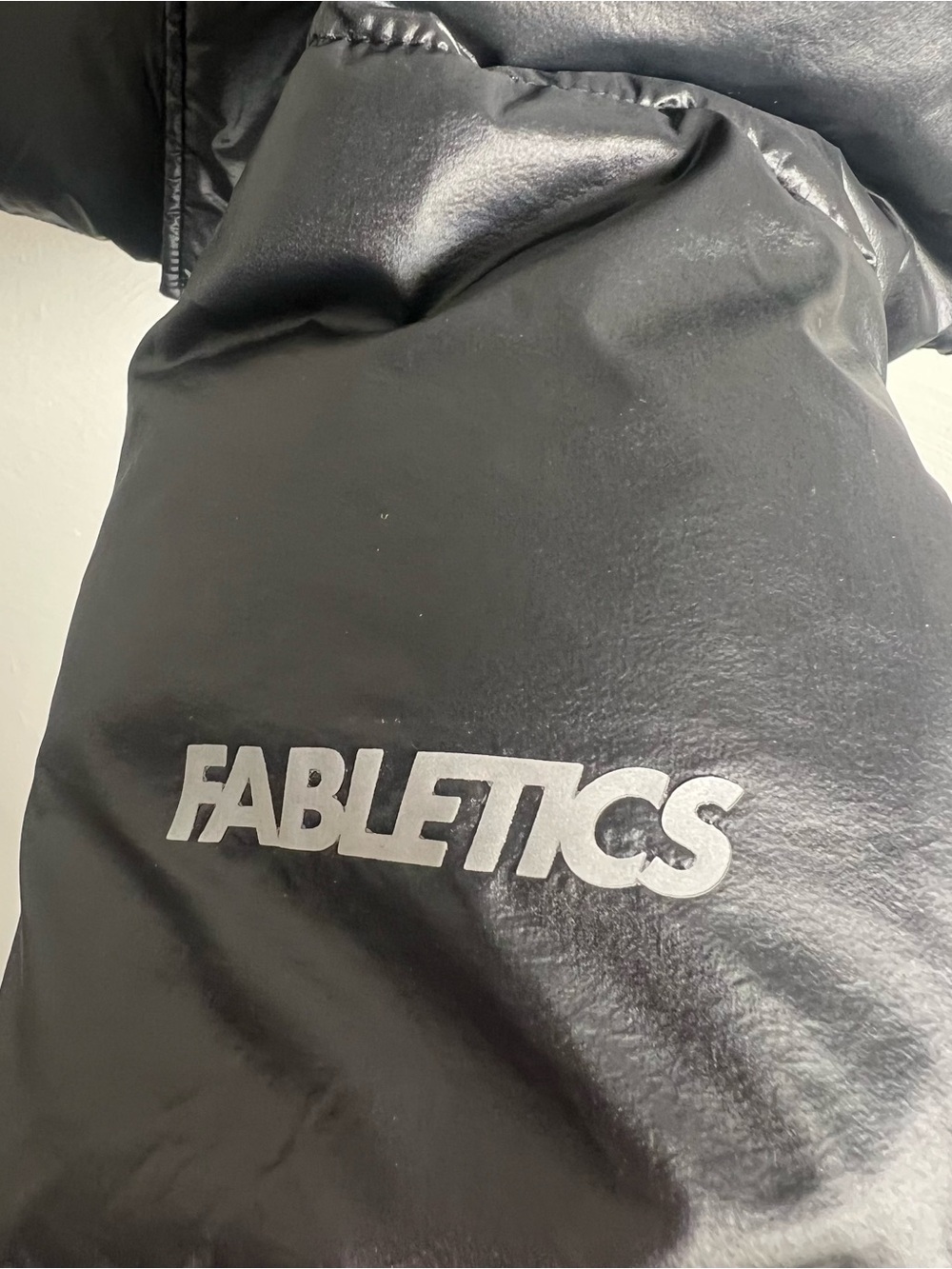 Fabletics puffer jacket - Picture 2 of 5